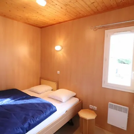 Cosy 4 Pers A - Terrasse, Proche Centre, Tv, Animaux Ok - Fr-1-742-434 Holiday home Salers